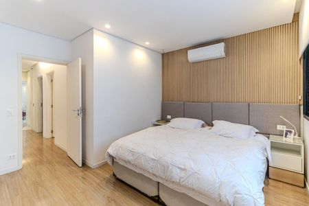 Apartamento à venda com 245m², 4 quartos e 3 vagasSuíte 3