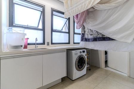 Apartamento à venda com 245m², 4 quartos e 3 vagasÁrea de Serviço