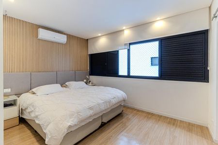 Apartamento à venda com 245m², 4 quartos e 3 vagasSuíte 3