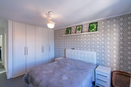 Casa à venda com 177m², 3 quartos e 2 vagasSuíte