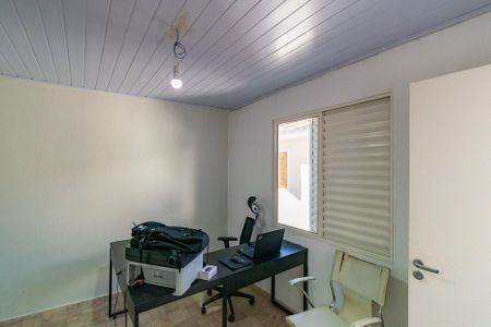 Casa à venda com 177m², 3 quartos e 2 vagasEscritório