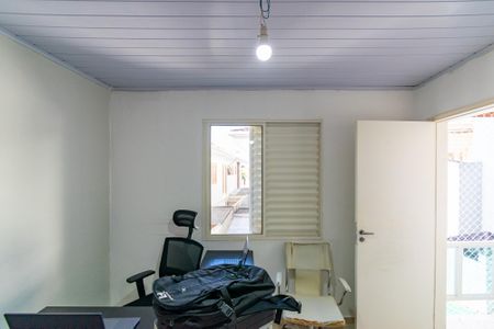 Casa à venda com 177m², 3 quartos e 2 vagasEscritório