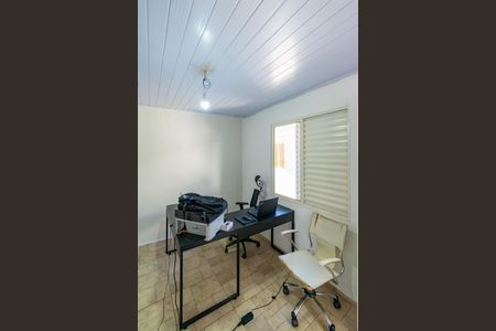 Casa à venda com 177m², 3 quartos e 2 vagasEscritório