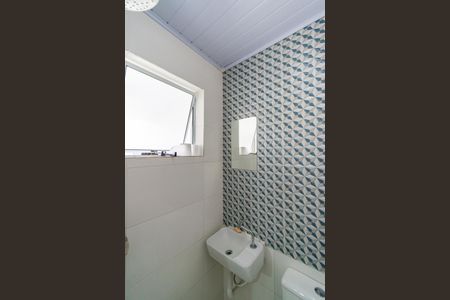 Casa à venda com 177m², 3 quartos e 2 vagasBanheiro de Serviço