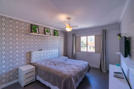 Casa à venda com 177m², 3 quartos e 2 vagasSuíte