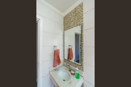 Casa à venda com 177m², 3 quartos e 2 vagasBanheiro da Suíte