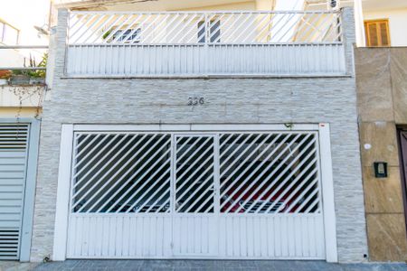 Casa à venda com 177m², 3 quartos e 2 vagasFachada