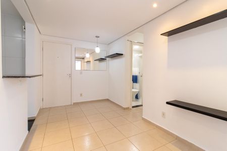 Apartamento à venda com 100m², 2 quartos e 1 vagaSala