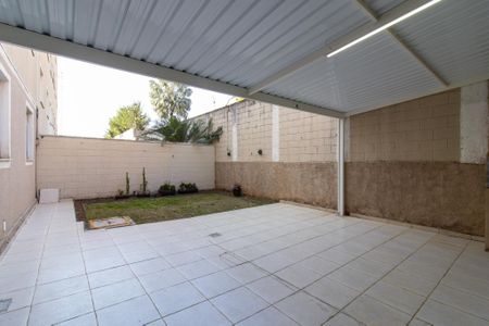 Apartamento à venda com 100m², 2 quartos e 1 vagaÁrea Externa