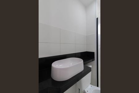 Apartamento para alugar com 38m², 2 quartos e 1 vaga Apartamento para alugar com 38m², 2 quartos e 1 vagaBanheiro