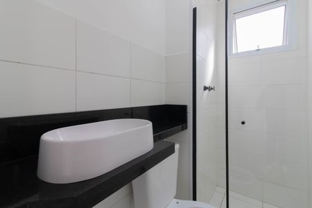 Apartamento para alugar com 38m², 2 quartos e 1 vaga Apartamento para alugar com 38m², 2 quartos e 1 vagaBanheiro