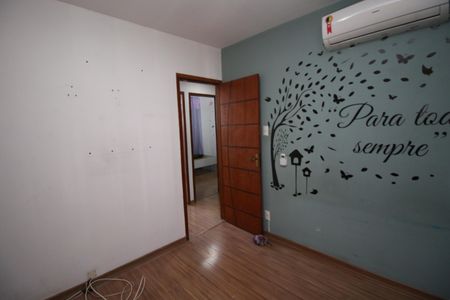 Apartamento à venda com 74m², 3 quartos e 2 vagasQuarto 3