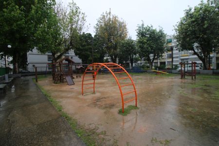 Apartamento à venda com 74m², 3 quartos e 2 vagasÁrea comum - Playground