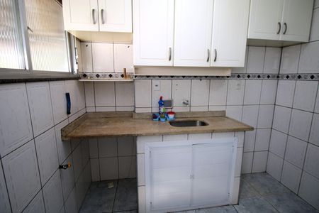 Apartamento à venda com 74m², 3 quartos e 2 vagasCozinha