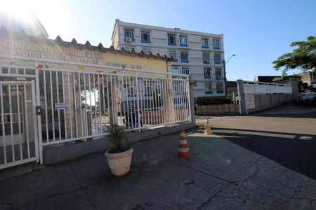 Apartamento à venda com 74m², 3 quartos e 2 vagasFachada e portaria