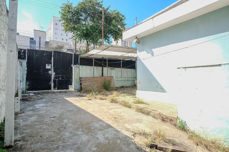 Casa à venda com 400m², 2 quartos e 5 vagasGaragem e quintal