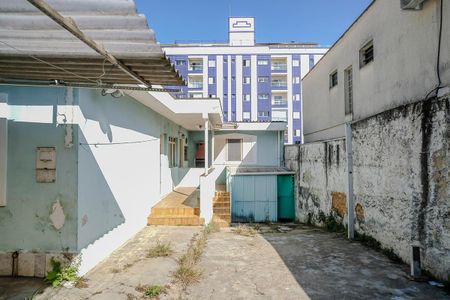 Casa à venda com 400m², 2 quartos e 5 vagasGaragem e quintal
