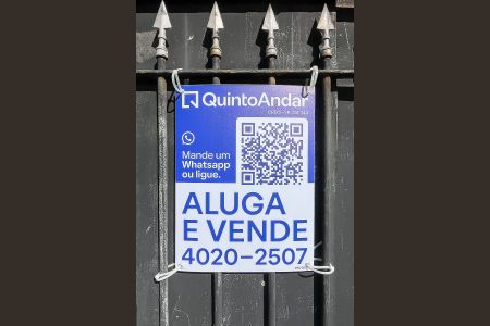 Casa à venda com 400m², 2 quartos e 5 vagasPlaca