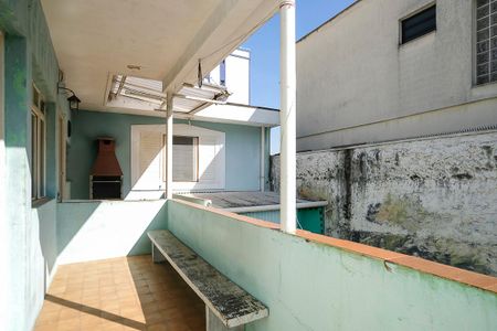 Casa à venda com 400m², 2 quartos e 5 vagasQuintal