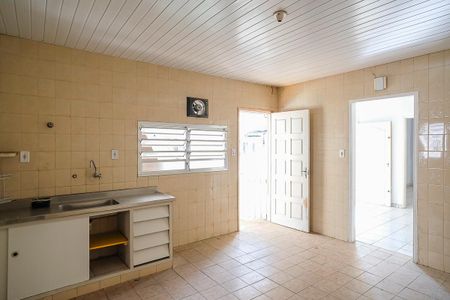 Casa à venda com 400m², 2 quartos e 5 vagasCozinha