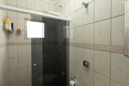 Casa à venda com 172m², 3 quartos e 2 vagas Casa à venda com 172m², 3 quartos e 2 vagasBanheiro Social