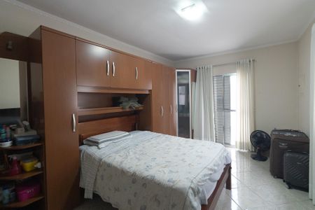 Casa à venda com 172m², 3 quartos e 2 vagas Casa à venda com 172m², 3 quartos e 2 vagasSuite