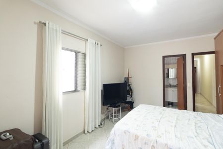 Casa à venda com 172m², 3 quartos e 2 vagas Casa à venda com 172m², 3 quartos e 2 vagasSuite