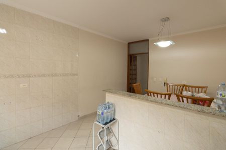 Casa à venda com 172m², 3 quartos e 2 vagas Casa à venda com 172m², 3 quartos e 2 vagasCopa / Cozinha