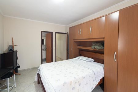 Casa à venda com 172m², 3 quartos e 2 vagas Casa à venda com 172m², 3 quartos e 2 vagasSuite