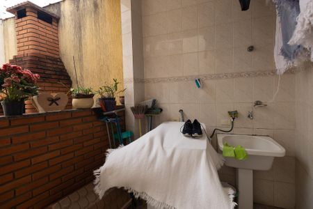 Casa à venda com 172m², 3 quartos e 2 vagas Casa à venda com 172m², 3 quartos e 2 vagasÁrea de Serviço / Churrasqueira