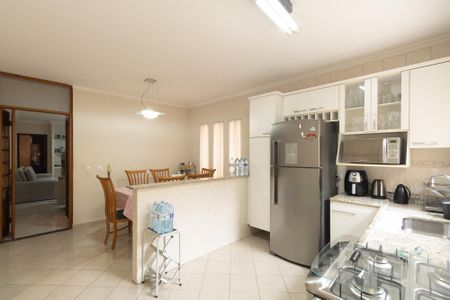 Casa à venda com 172m², 3 quartos e 2 vagas Casa à venda com 172m², 3 quartos e 2 vagasCopa / Cozinha