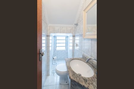 Casa à venda com 172m², 3 quartos e 2 vagas Casa à venda com 172m², 3 quartos e 2 vagasLavabo