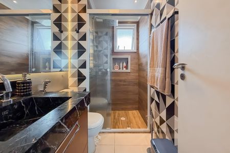 Apartamento à venda com 113m², 2 quartos e 2 vagas Apartamento à venda com 113m², 2 quartos e 2 vagasBanheiro da Suíte 2