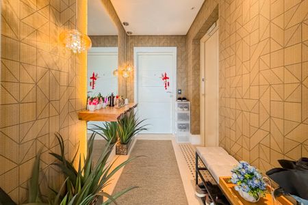 Apartamento à venda com 113m², 2 quartos e 2 vagas Apartamento à venda com 113m², 2 quartos e 2 vagasHall do Apartamento