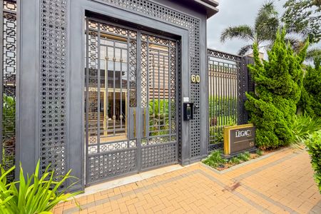 Apartamento à venda com 113m², 2 quartos e 2 vagas Apartamento à venda com 113m², 2 quartos e 2 vagasFachada