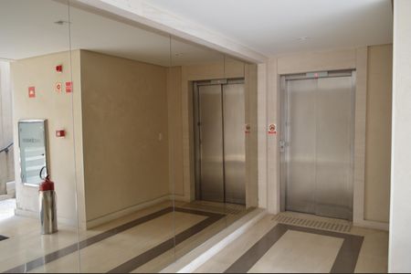 Apartamento à venda com 113m², 2 quartos e 2 vagasElevador da portaria