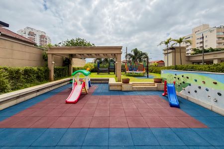 Apartamento à venda com 113m², 2 quartos e 2 vagas Apartamento à venda com 113m², 2 quartos e 2 vagasPlayground