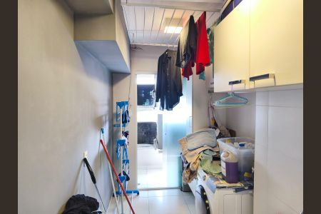 Apartamento à venda com 113m², 2 quartos e 2 vagasÁrea de Serviço