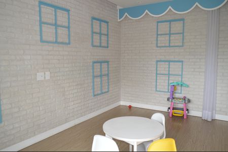 Apartamento à venda com 113m², 2 quartos e 2 vagasÁrea comum - Brinquedoteca