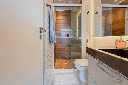 Apartamento à venda com 113m², 2 quartos e 2 vagas Apartamento à venda com 113m², 2 quartos e 2 vagasBanheiro da Suíte 1