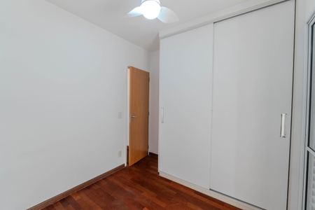Apartamento à venda com 56m², 2 quartos e 1 vagaQuarto 2