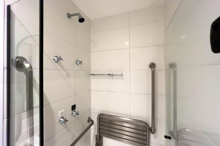 Studio para alugar com 28m², 1 quarto e sem vaga Studio para alugar com 28m², 1 quarto e sem vagaBanheiro