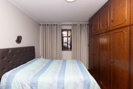 Casa à venda com 189m², 3 quartos e 2 vagas Casa à venda com 189m², 3 quartos e 2 vagasQuarto 1