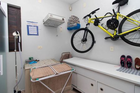 Casa à venda com 189m², 3 quartos e 2 vagas Casa à venda com 189m², 3 quartos e 2 vagasÁrea de Serviço