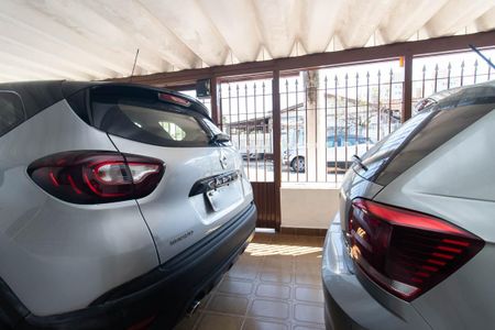 Casa à venda com 189m², 3 quartos e 2 vagas Casa à venda com 189m², 3 quartos e 2 vagasGaragem