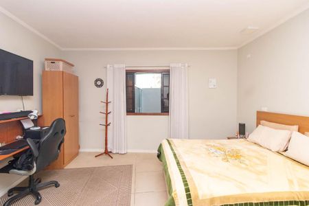 Casa à venda com 189m², 3 quartos e 2 vagas Casa à venda com 189m², 3 quartos e 2 vagasSuite