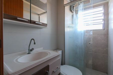 Apartamento à venda com 42m², 2 quartos e 1 vaga Apartamento à venda com 42m², 2 quartos e 1 vagaBanheiro