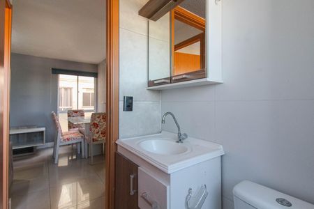 Apartamento à venda com 42m², 2 quartos e 1 vaga Apartamento à venda com 42m², 2 quartos e 1 vagaBanheiro