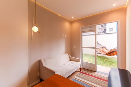 Apartamento para alugar com 61m², 2 quartos e sem vaga Apartamento para alugar com 61m², 2 quartos e sem vagaSala