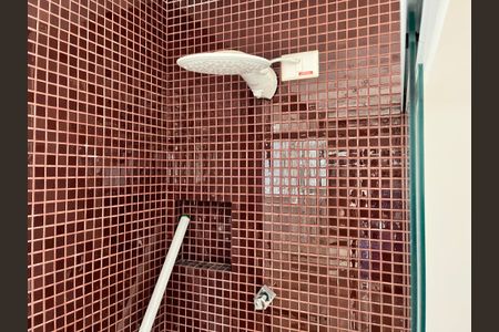 Apartamento à venda com 387m², 5 quartos e 4 vagasBanheiro 2